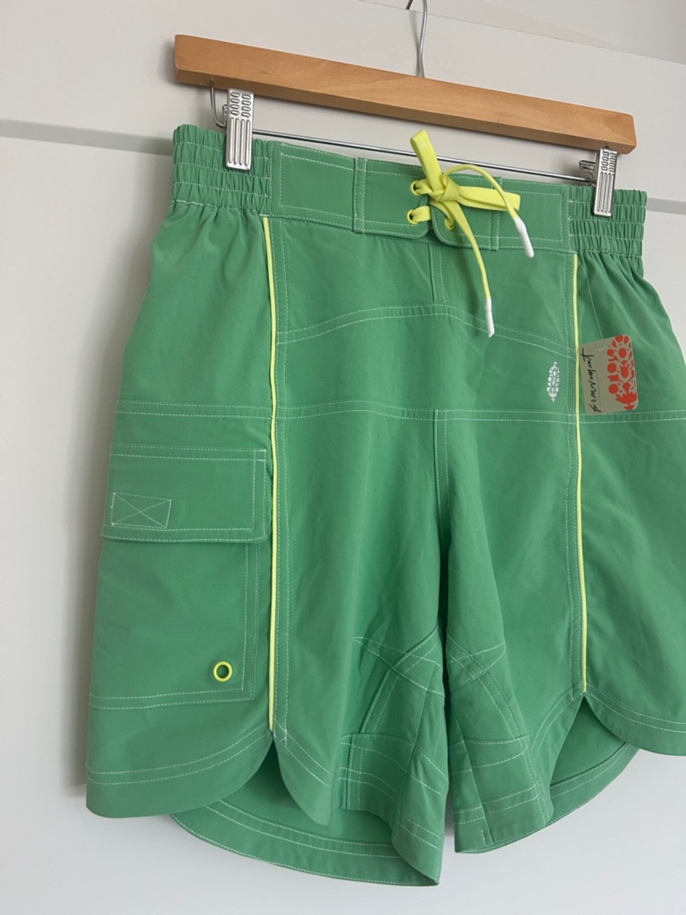 FP MOVEMENT BY FREE PEOPLE OUTLANDER SHORTS SIZE XS MSRP $78.00 NWT - Picture 9 of 14